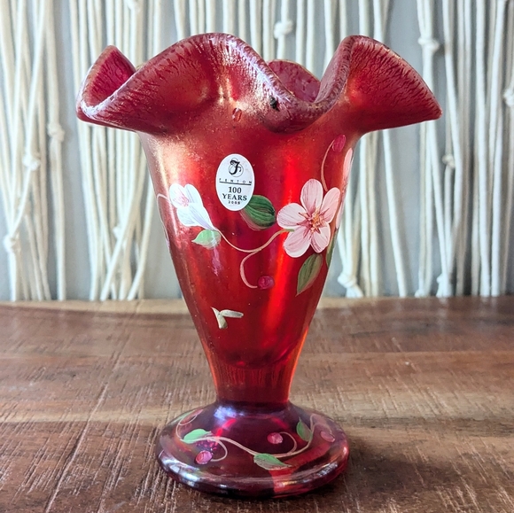 Fenton 100th Anniversary Founder’s Ruby Red Vase With Base Stretch Glass Signed - Picture 1 of 5